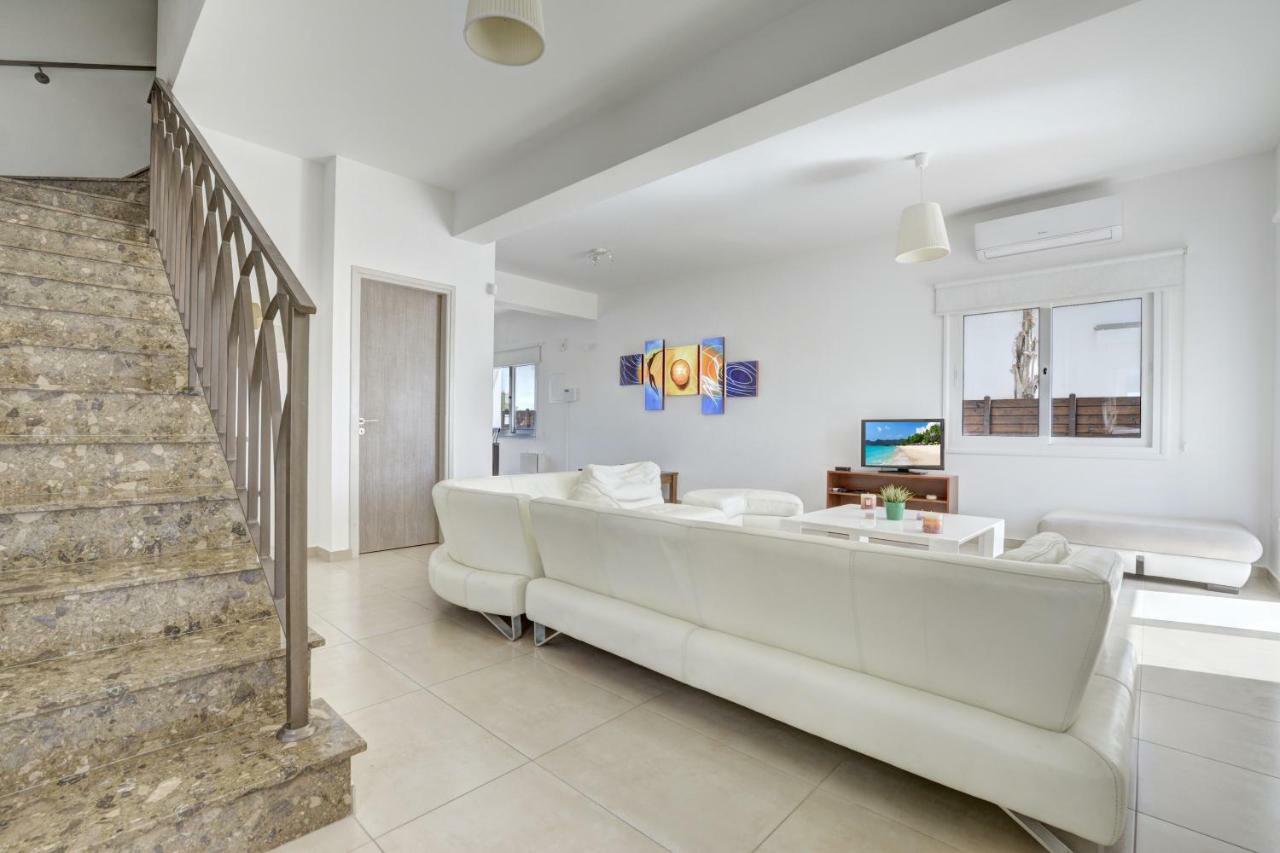 Nissi Villa Gintare Ayia Napa Exterior foto